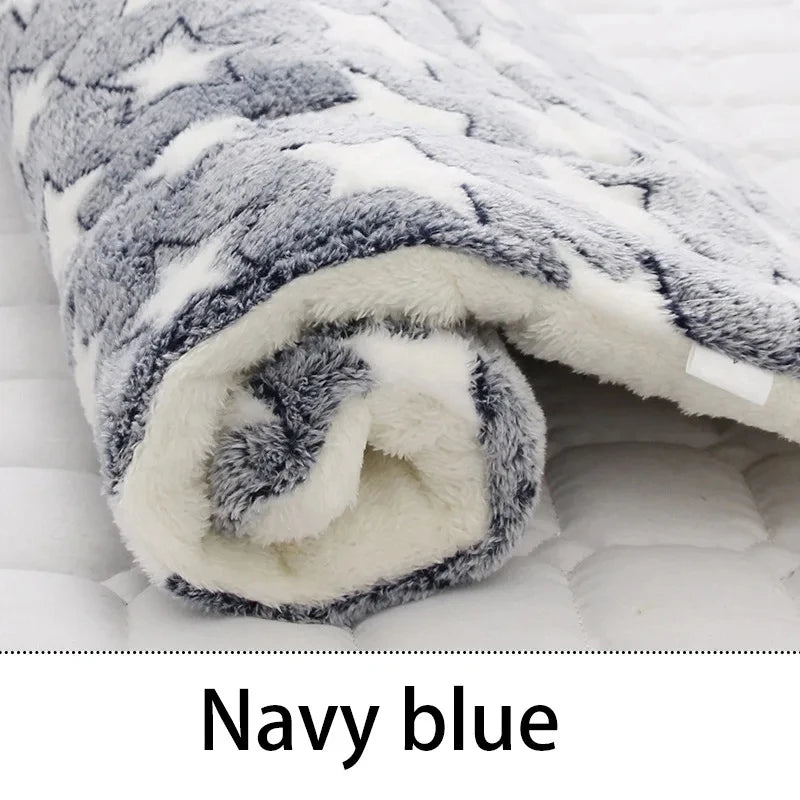 Calming Pet Mat - Flannel Pattern Sleeping Dog / Cat Bed