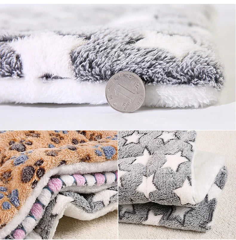 Calming Pet Mat - Flannel Pattern Sleeping Dog / Cat Bed