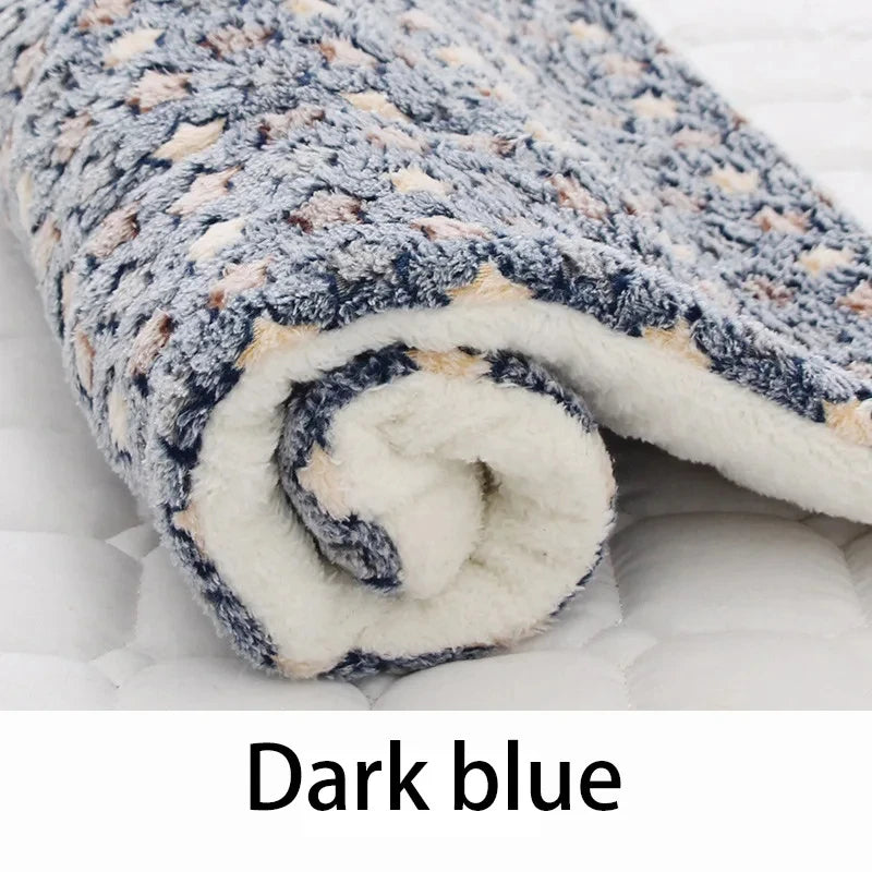 Calming Pet Mat - Flannel Pattern Sleeping Dog / Cat Bed