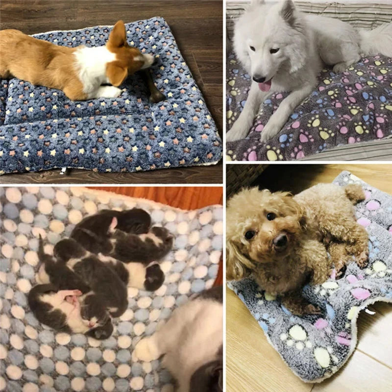 Calming Pet Mat - Flannel Pattern Sleeping Dog / Cat Bed