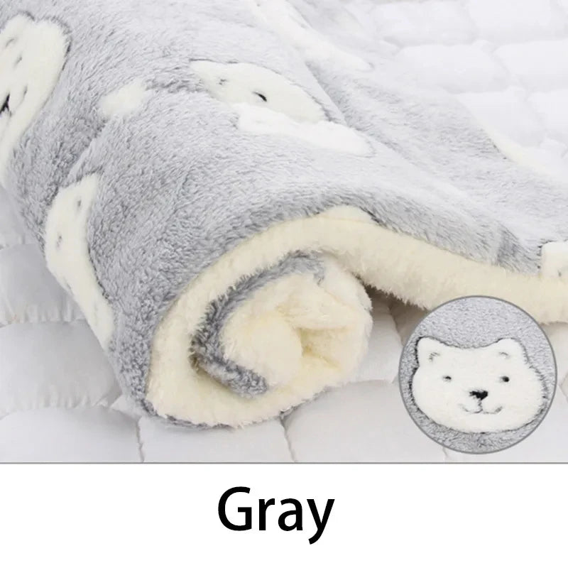 Calming Pet Mat - Flannel Pattern Sleeping Dog / Cat Bed